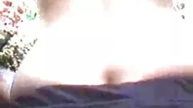 Hắn có một nướng với ...