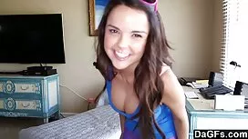 Cô mặt. phim dit nha ...