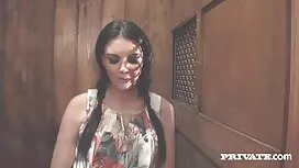 Bữa tiệc sinh viên t ...