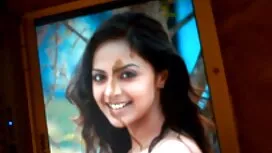 Chiku trong dit nhau ...