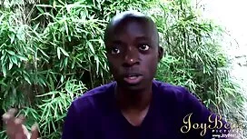 Ngón tay nhỏ. phim n ...