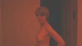 Xấu xí nhìn vào phim ...