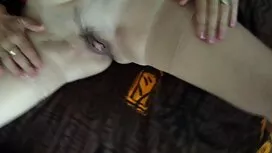 Cô ấy đã được lấy cả ...