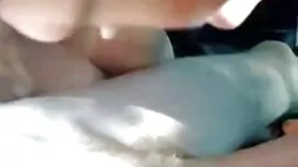 Chloe đang cố dit nh ...